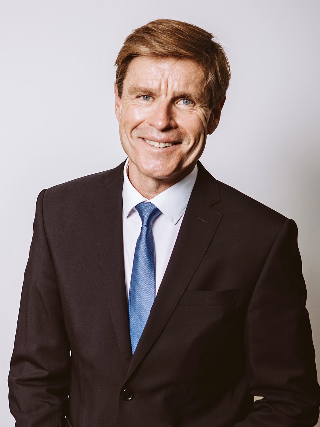 Anton Henninger, Dr. iur. LL.M.